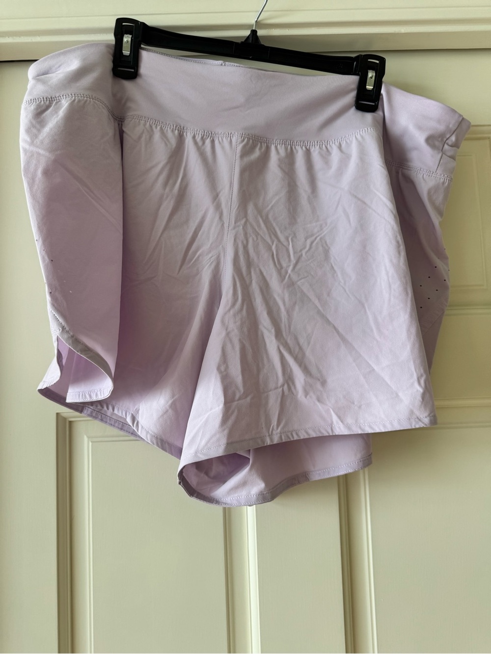 Light Lavender Women's Active shorts